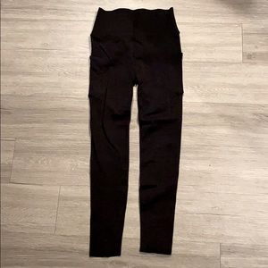 Fabletics High-Waisted Sculptknit Legging (M)